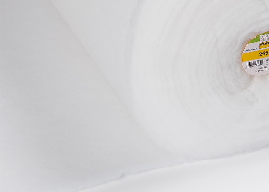 Очень объемная нашивная прокладка Vlieseline Volumenvlies 295 Флизелин очень пышный объемный нашивной - №1