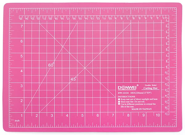 Коврик для раскройных ножей, 22 x 30 см, розовый/фиолетовый undefined