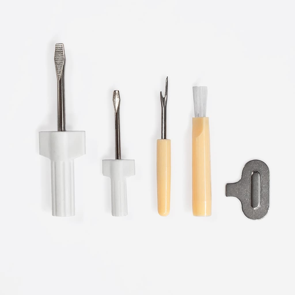 Набор инструментов для ухода за швейной машиной - №1