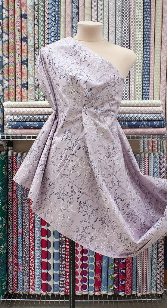 Ткань Gütermann Good Vibes (веточки на светло-розовом) - №2