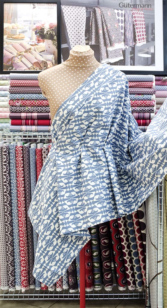 Ткань Gütermann Fenton House (голубой/белые собаки) - №2