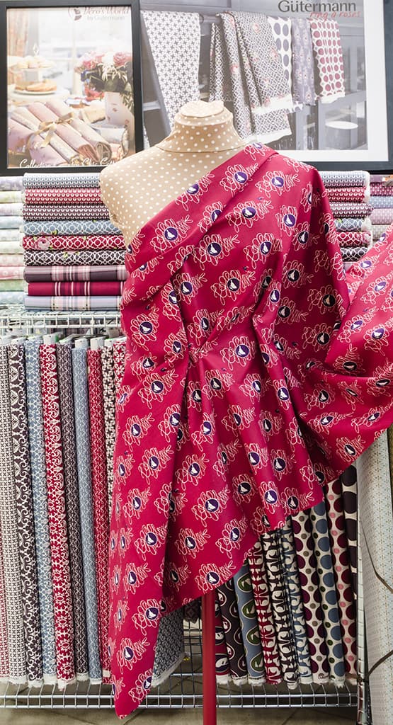 Ткань Gütermann Fenton House (красный/птица в рамке) - №2