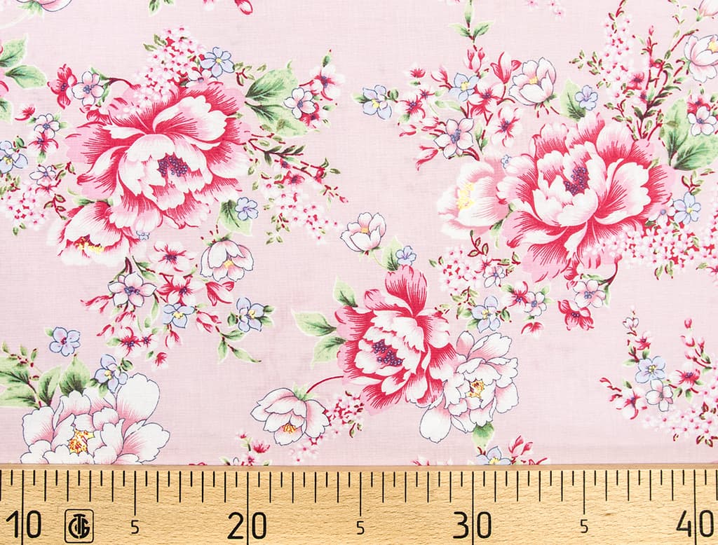 Ткань Gütermann Long Island (розы на розовом)