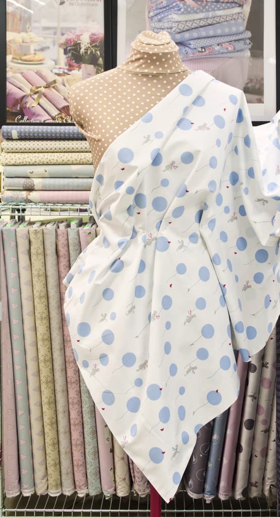 Ткань Gütermann Little Friends (голубые шарики на белом) - №2