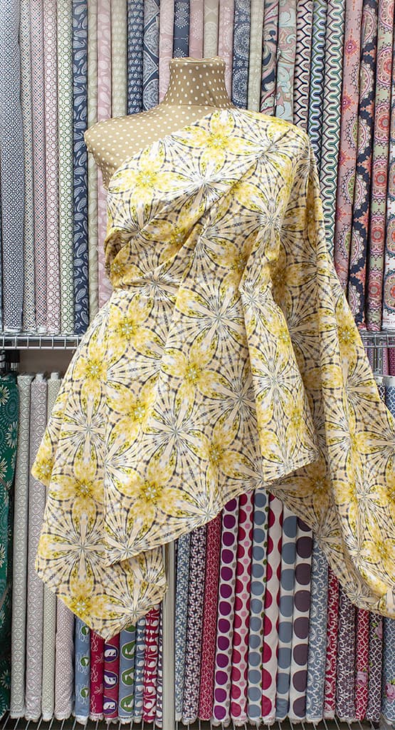 Ткань Gütermann Light Breeze (желтый калейдоскоп) - №2