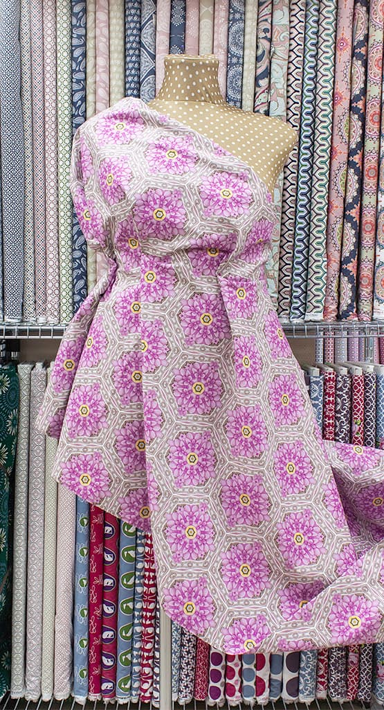 Ткань Gütermann Light Breeze (ярко-розовый цветочный калейдоскоп) - №2