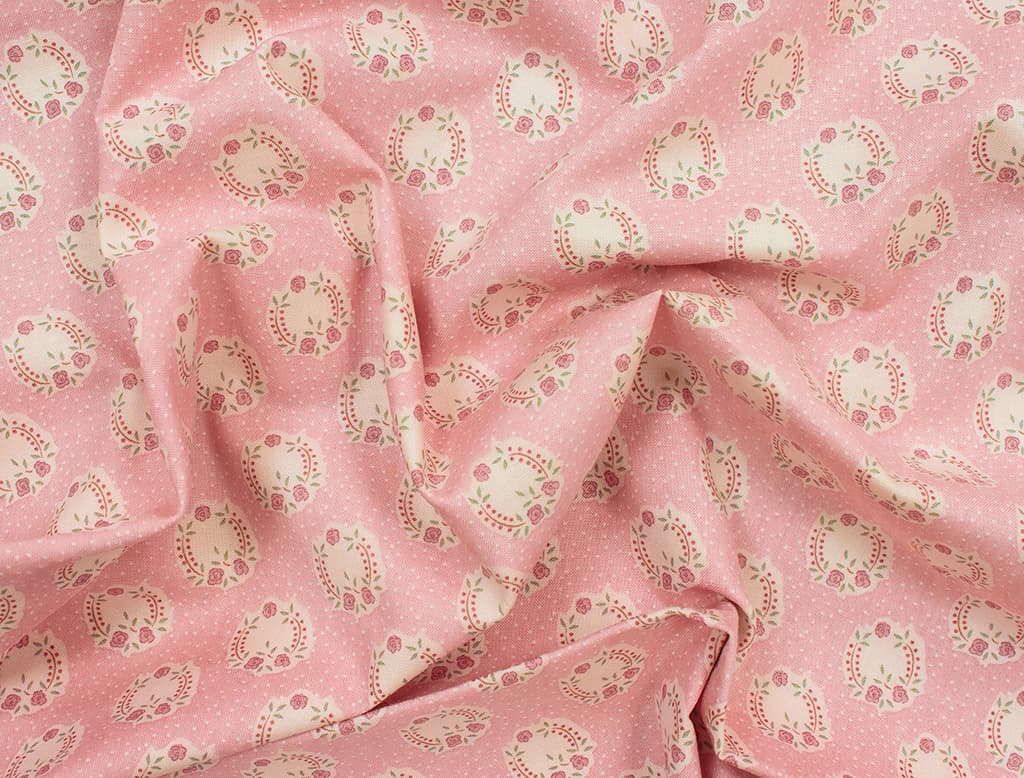 Ткань Gütermann With Love (цветочные букеты на темно-розовом) - №1