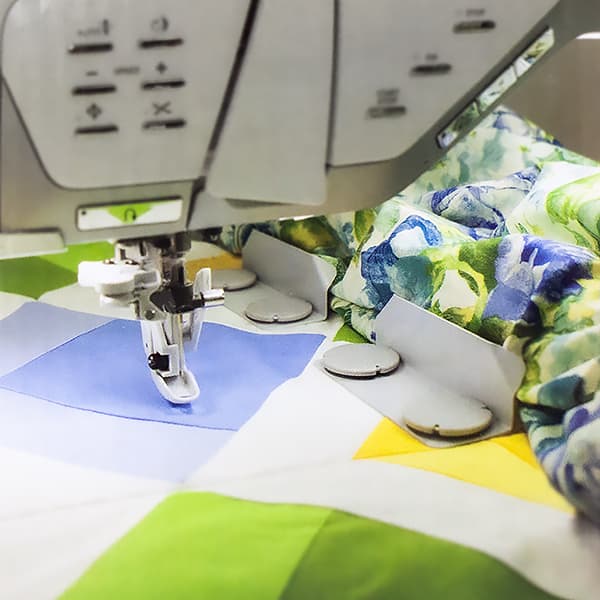 Направитель ткани для металлических пялец