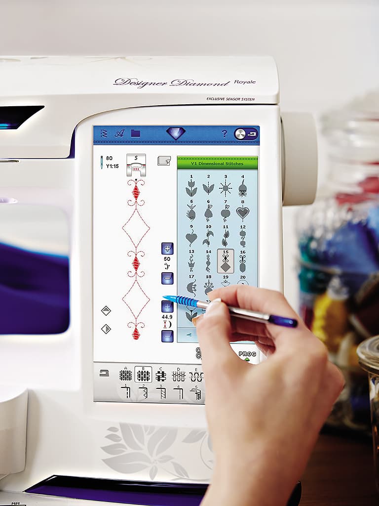 Швейно-вышивальная машина Husqvarna Designer Diamond Royale - №4