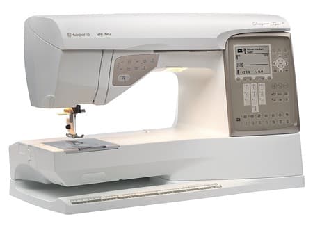 Швейно-вышивальная машина Husqvarna Designer Topaz 30