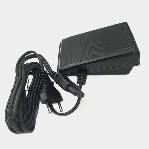 Педаль FDM  KD - 2902 (разъем Janome) undefined