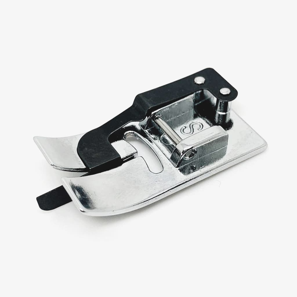 Лапка для шитья в раскол (для машин с шириной строчки 9мм)