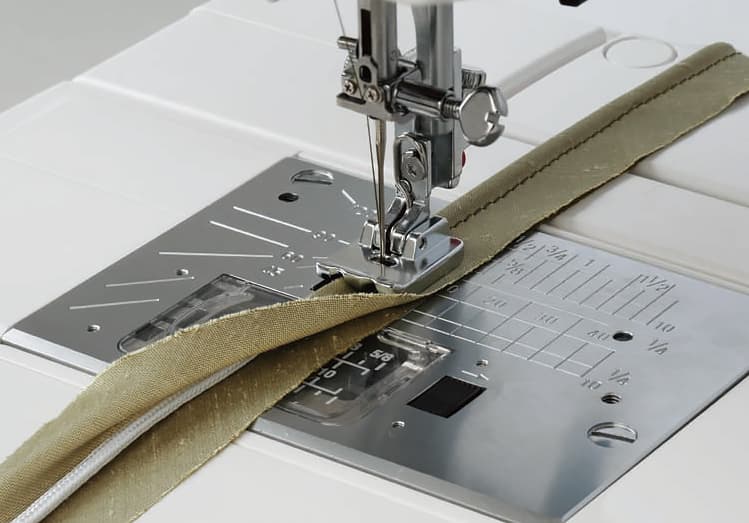 Лапка для вшивания канта (для машин с шириной строчки 9мм) - №1