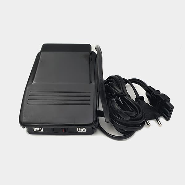 Педаль YC-525 для Janome 18W, 1221, 23L undefined