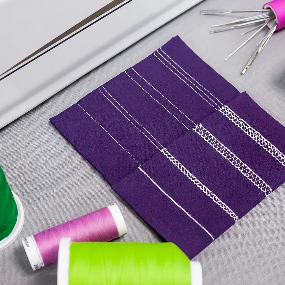 3-х игольная 4-х ниточная плоскошовная машина Janome CoverPro II - №9