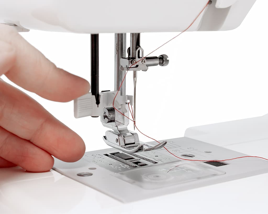 Электромеханическая швейная машина Janome Sew Line 300 - №4