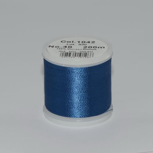 Madeira Rayon №40 200м цвет 1042