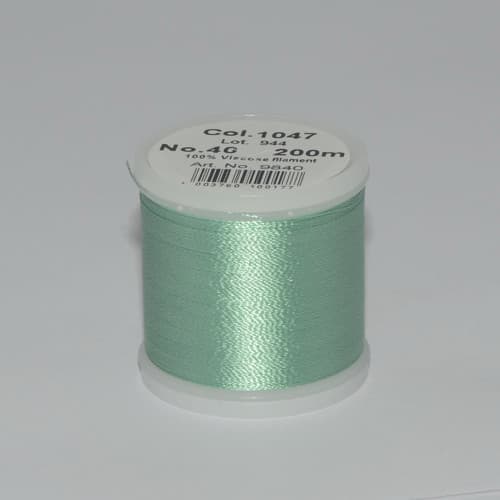 Madeira Rayon №40 200м цвет 1047