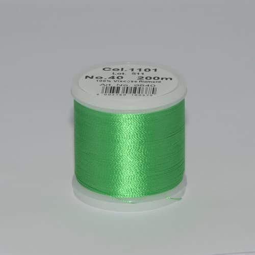 Madeira Rayon №40 200м цвет 1101