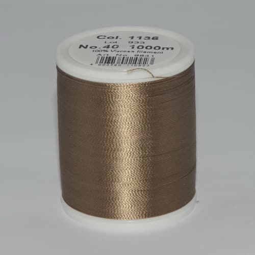 Madeira Rayon №40 1000м цвет 1136