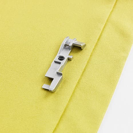 Лапка для невидимой подгибки