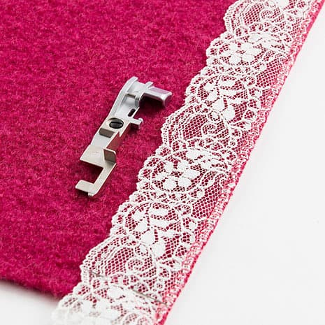 Лапка для пришивания кружева