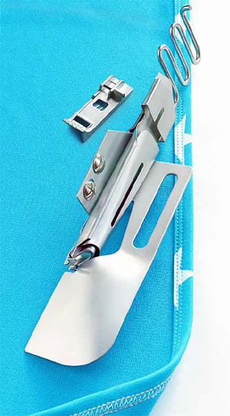 Приспособление для окантовки косой бейкой