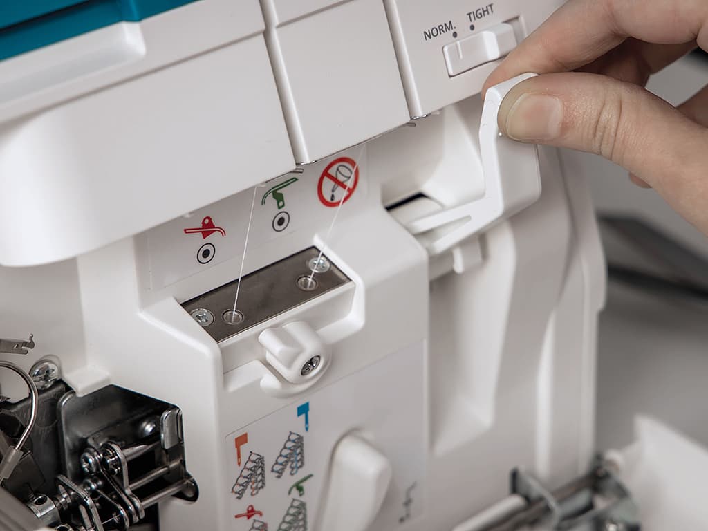 4-x (3, 2-x) - ниточный оверлок с пневматической заправкой Pfaff Admire Air 5000 - №3