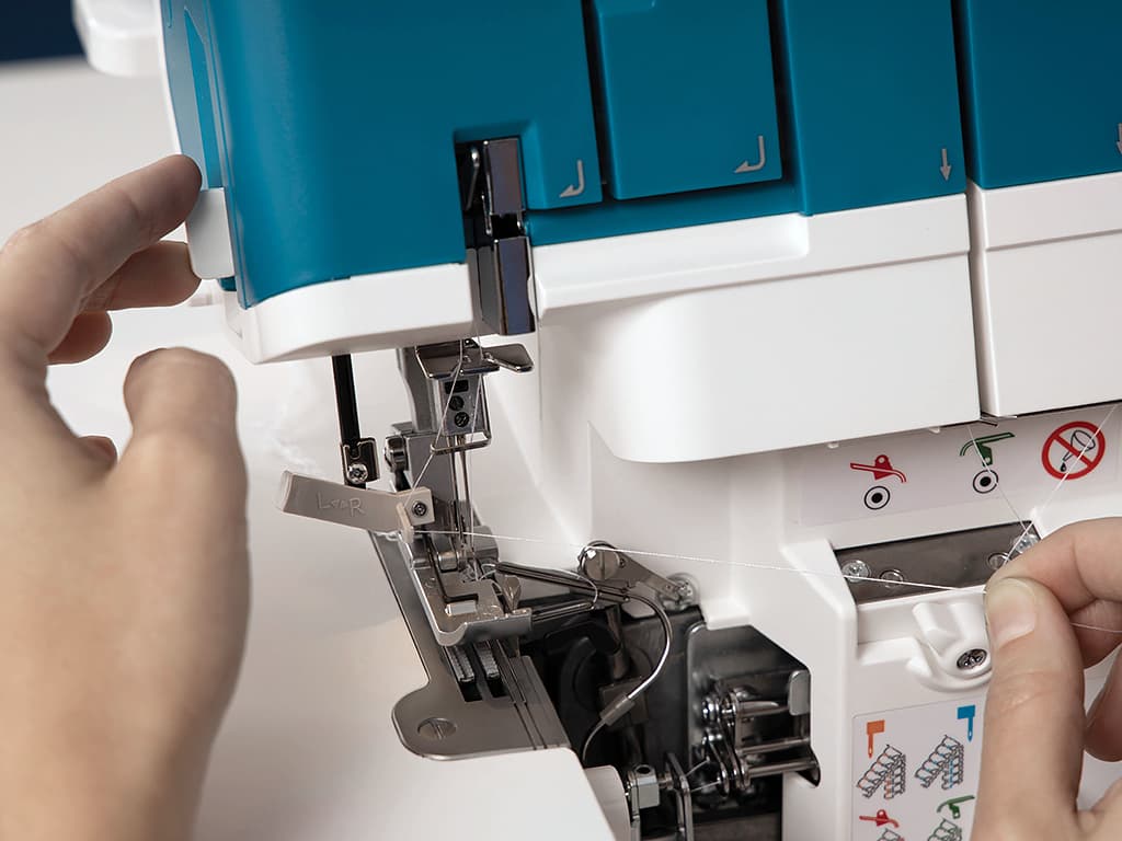 4-x (3, 2-x) - ниточный оверлок с пневматической заправкой Pfaff Admire Air 5000 - №4