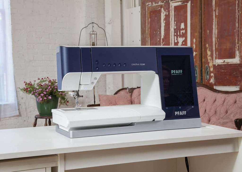 Швейно-вышивальная машина Pfaff Creative Icon - №1