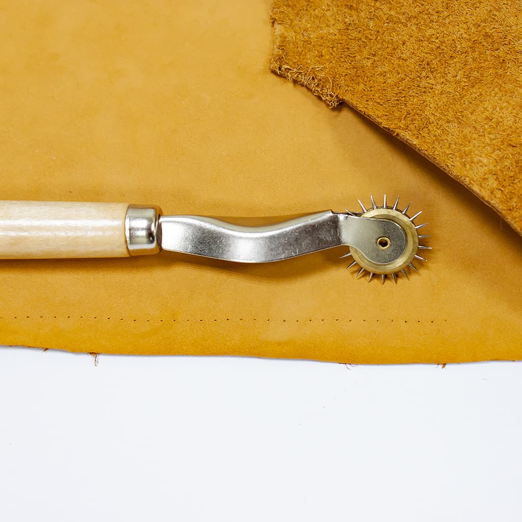 Копировальное колесико для разметки по коже (с острыми зубчиками) шаг 4 мм - №3