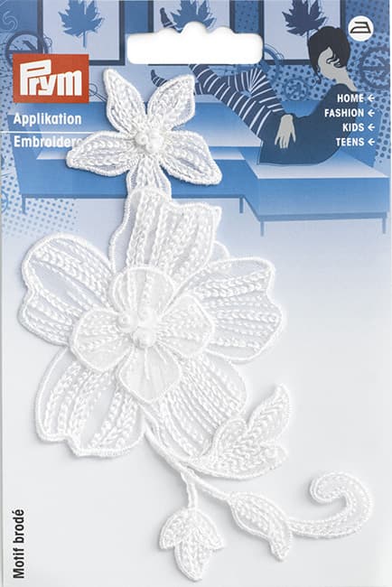 Аппликация Веточка с белыми цветами с вышивкой 140х60мм