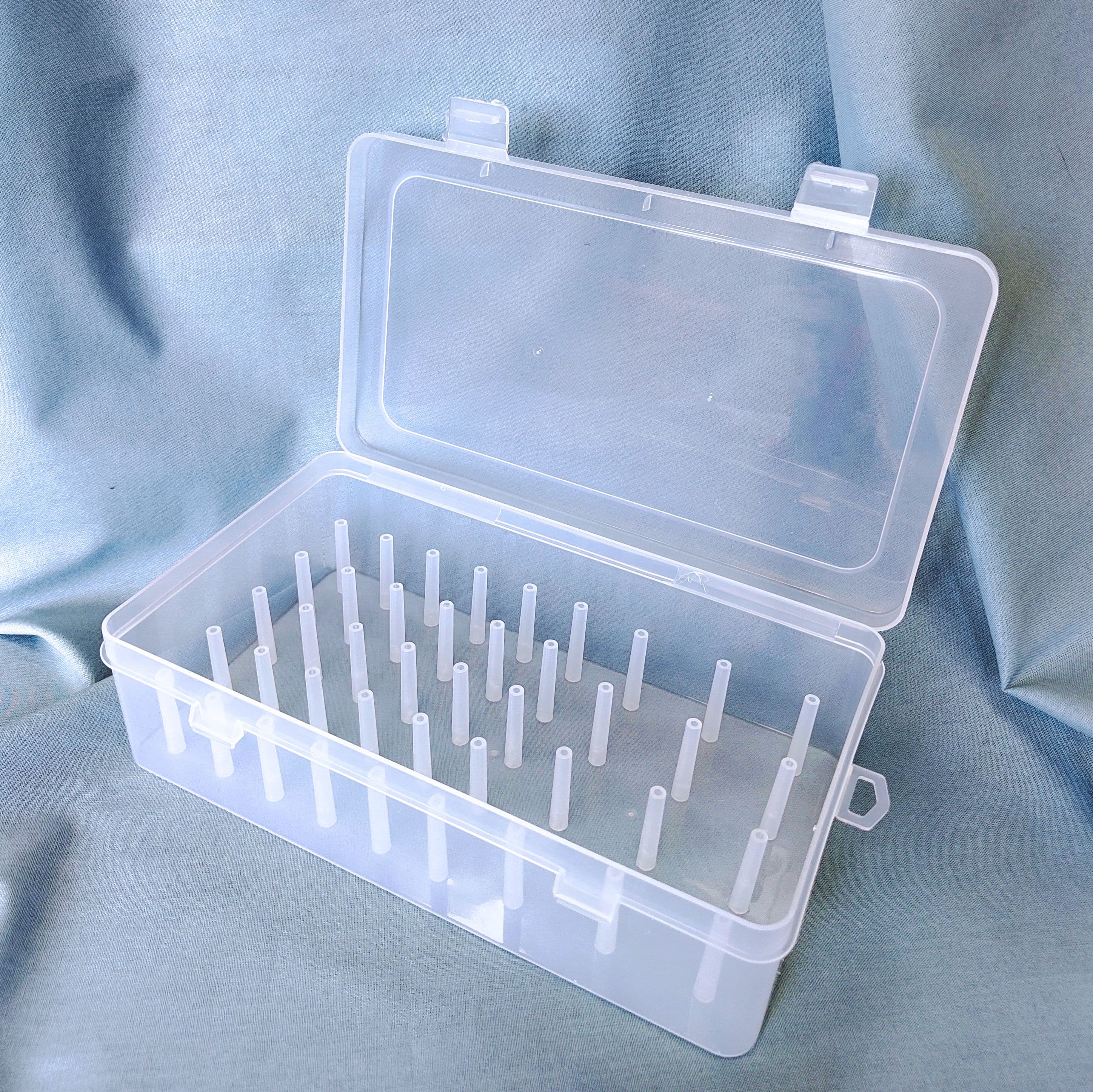 Коробка для хранения ниток на 42 катушки - №1