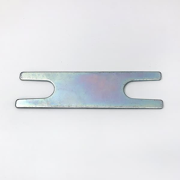 Крепежное соединение для зубчатой гребенки