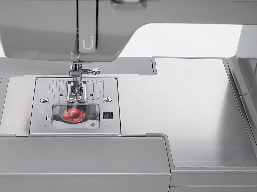 Электромеханическая швейная машина Singer Heavy Duty 4423 - №1