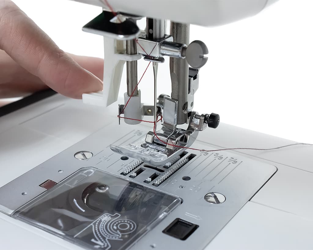 Швейная машина с микропроцессорным управлением Family 200 Pro - №5