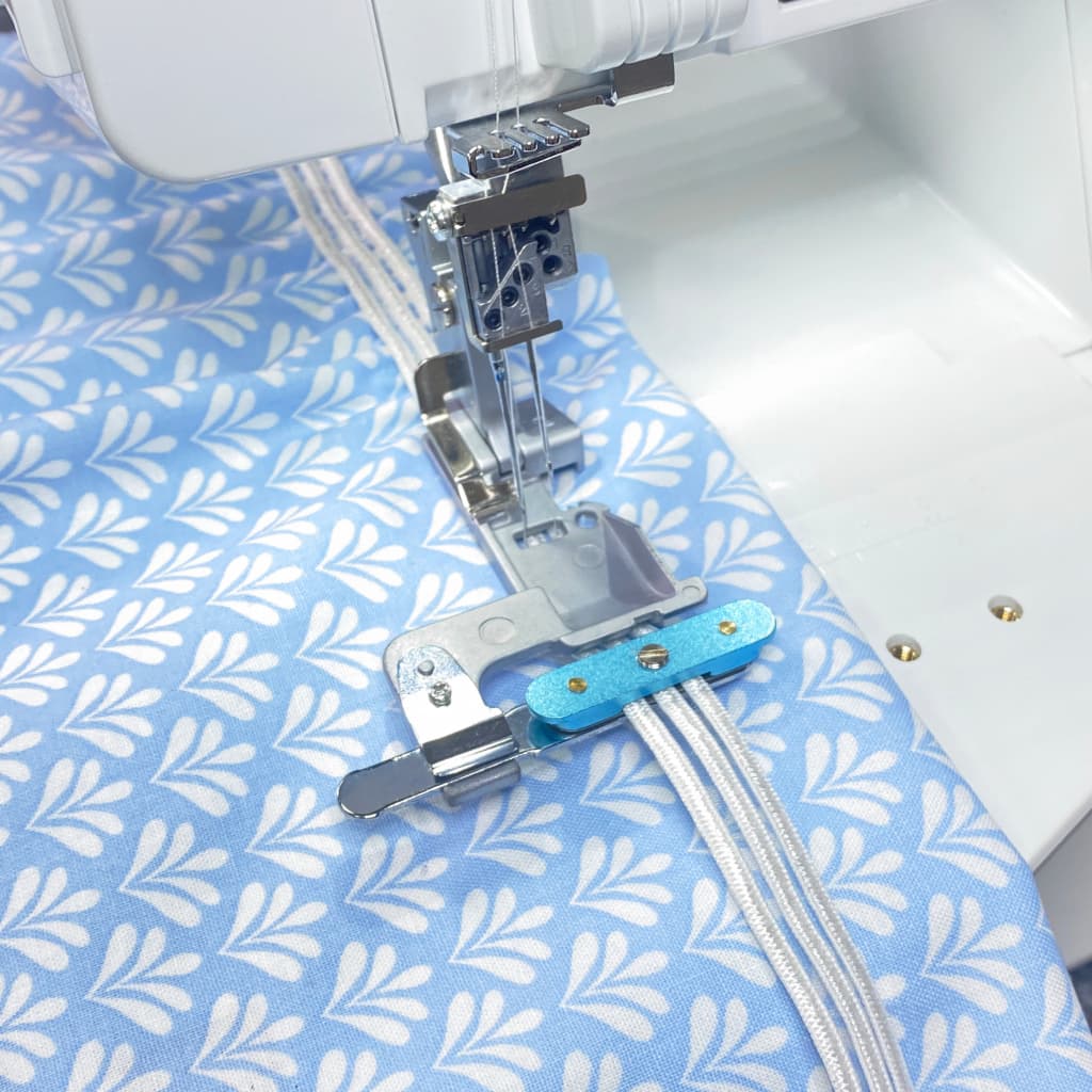 Лапка многофункциональная с набором направителей для резинки для Family ML 750 Pro и ML 950 Pro