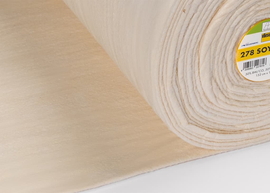 Легкая и мягкая объёмная нашивная прокладка из 50% сои и 50% хлопка Vlieseline Soya-Mix 278 Флизелин легкий объемный нашивной из сои и хлопка - №1