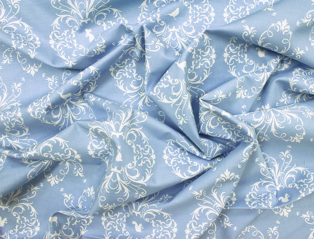 Ткань Gütermann French Cottage (белые животные в орнаменте на голубом) - №1