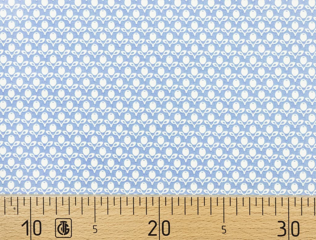 Ткань Gütermann French Cottage (белые тюльпанчики на голубом)