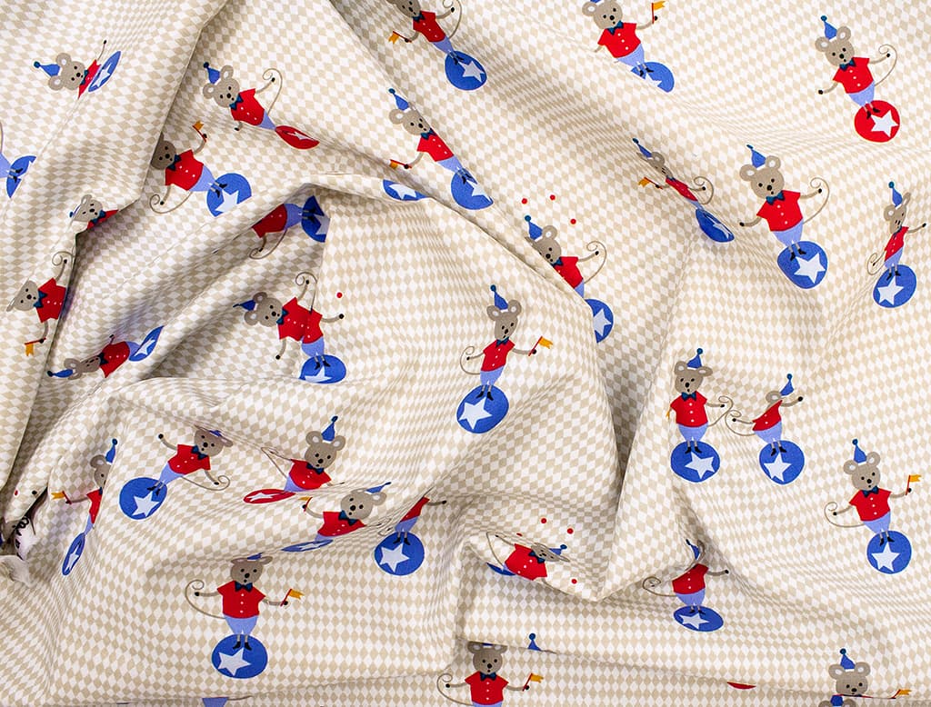 Ткань Gütermann Circus (мышонок на шаре на бежевом) - №1