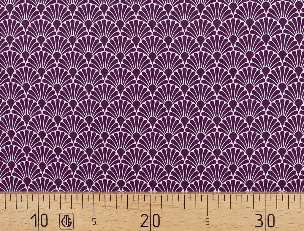 Ткань Gütermann Blooms (белый кружевной узор на баклажановом)