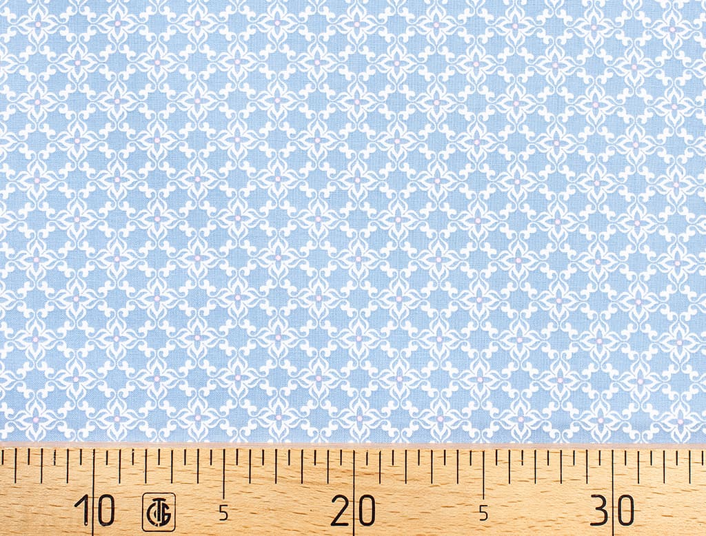 Ткань Gütermann Blooms (белый ромбовидный узор на голубом)