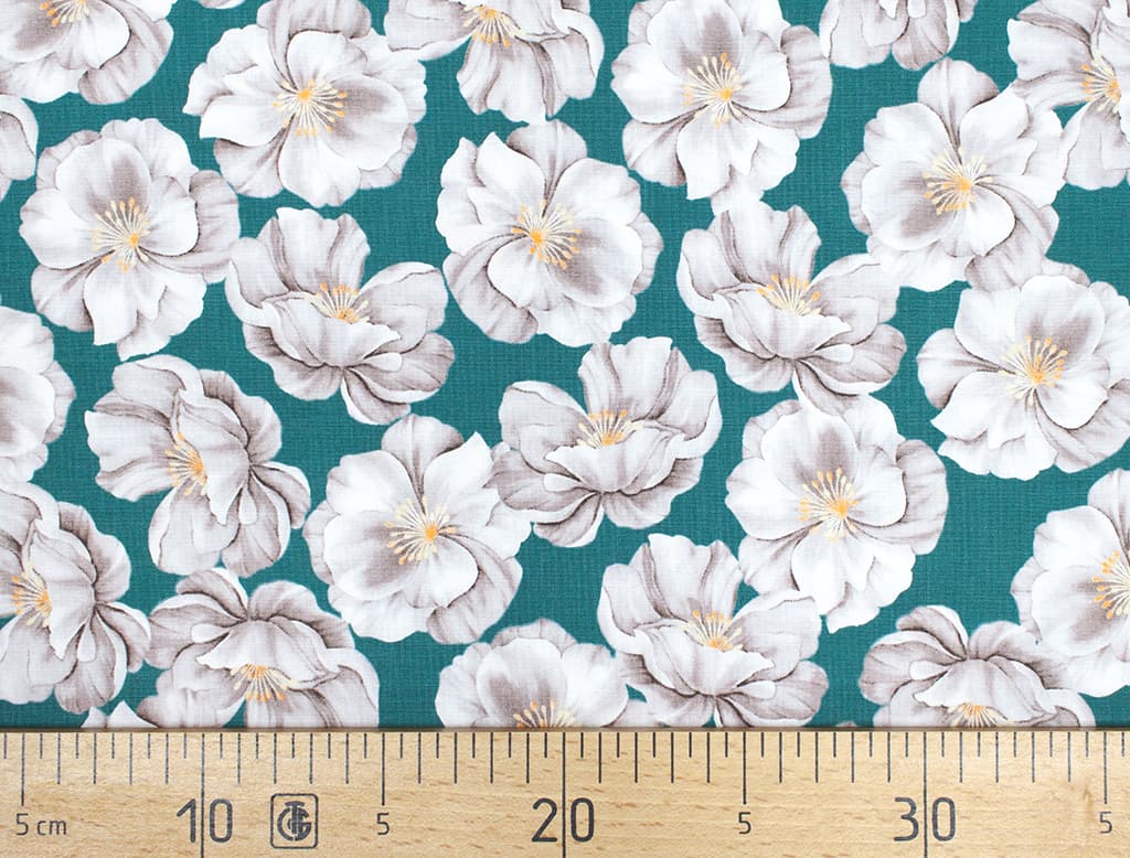 Ткань Gütermann Cosy Mood (белые цветы на зеленом)