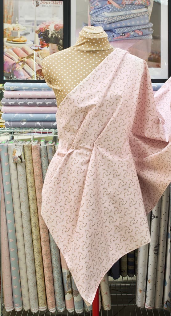 Ткань Gütermann With Love (розовый/мелкий горох и цветы) - №2