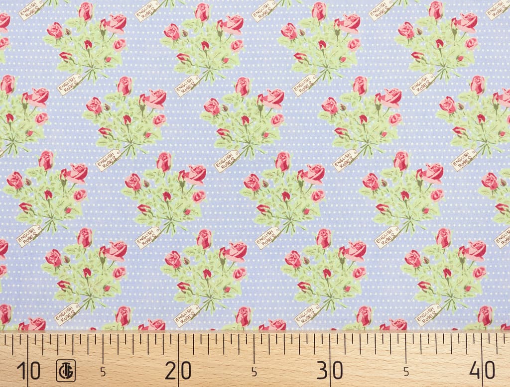 Ткань Gütermann Lizzy's Garden (букеты роз на голубом)