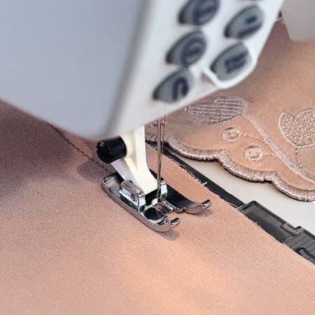 Лапка для прямой строчки