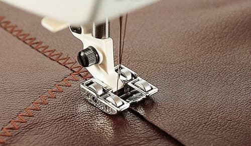 Роликовая лапка