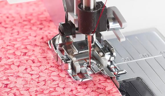 Сменная лапка с направителем 1/4 (6мм) к верхнему транспортеру 9202190-96