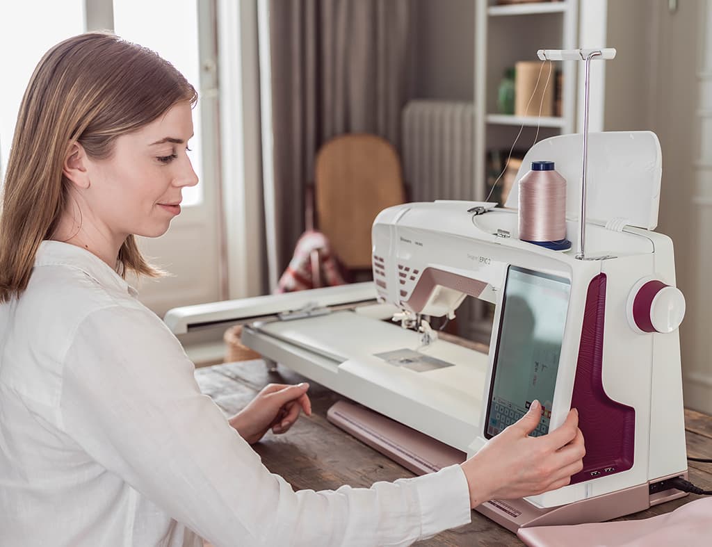 Швейно-вышивальная машина Husqvarna Designer Epic 2 - №3